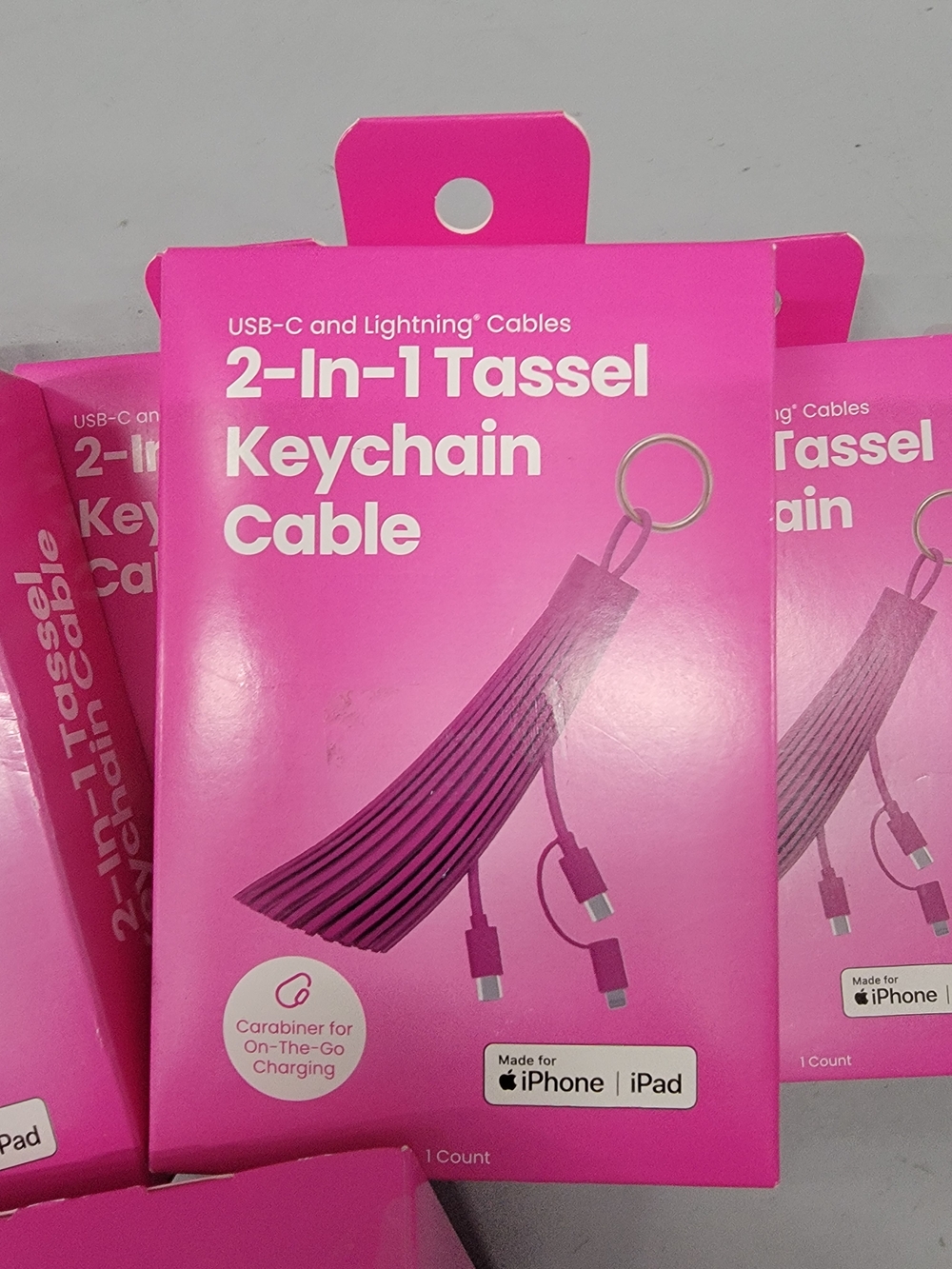 GEam 2-In-1 Tassel Keychain Cable - Pink USB-C & Lightning